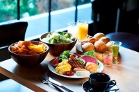 Nouvelle Restaurant & Lounge/Roppongi Restaurant